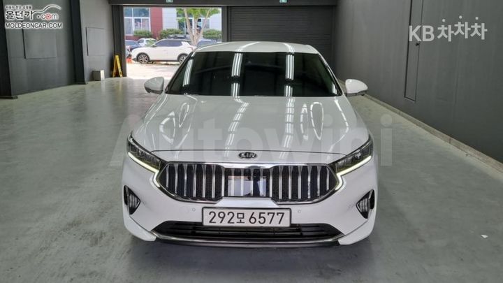 Kia K7 2020 — 3