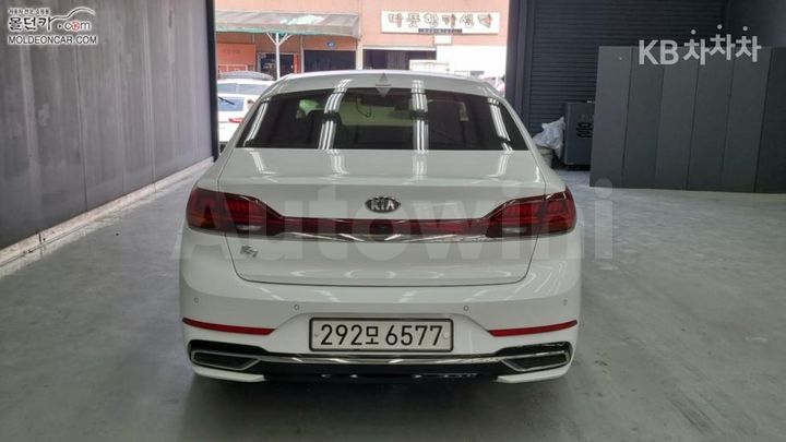 Kia K7 2020 — 4
