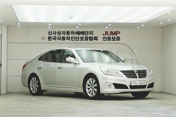 Hyundai Equus 2012 — 2