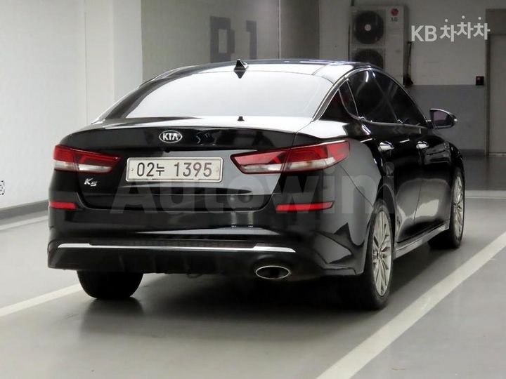 Kia K5 2019 — 4