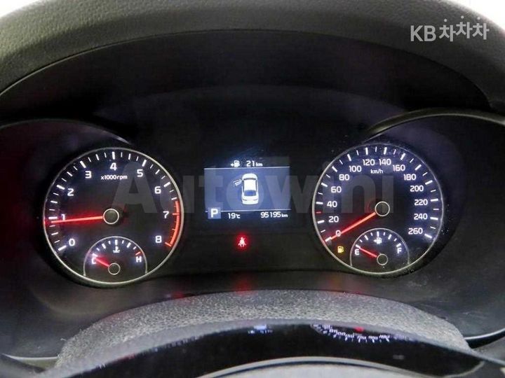 Kia K5 2019 — 5
