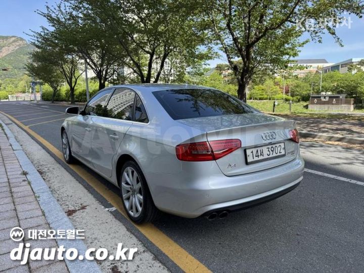Audi A4 2013 — 3