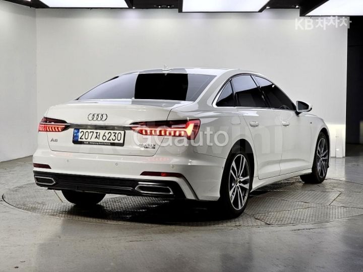 Audi A6 2022 WAUZZZF25NN043668 — 4