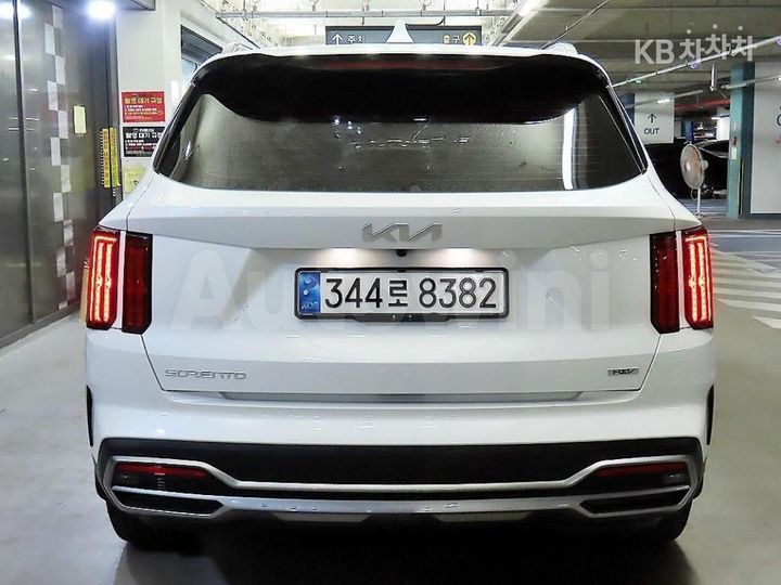 Kia Sorento 2023 — 5