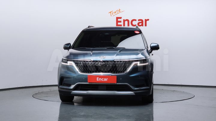 Kia Carnival 2021 — 3