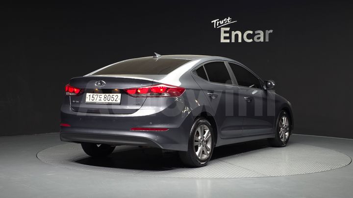 Hyundai Avante 2018 — 2