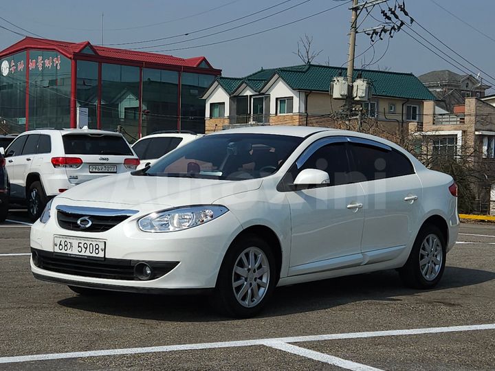 Renault SM3