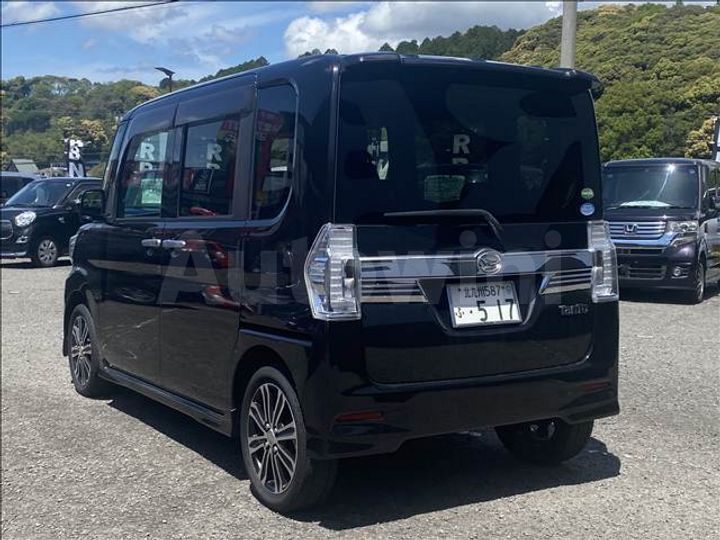 Daihatsu Tanto 2015 — 4