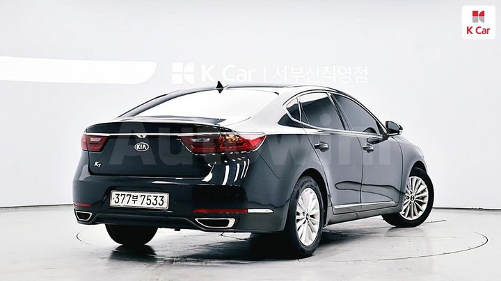 Kia K7 2017 — 2