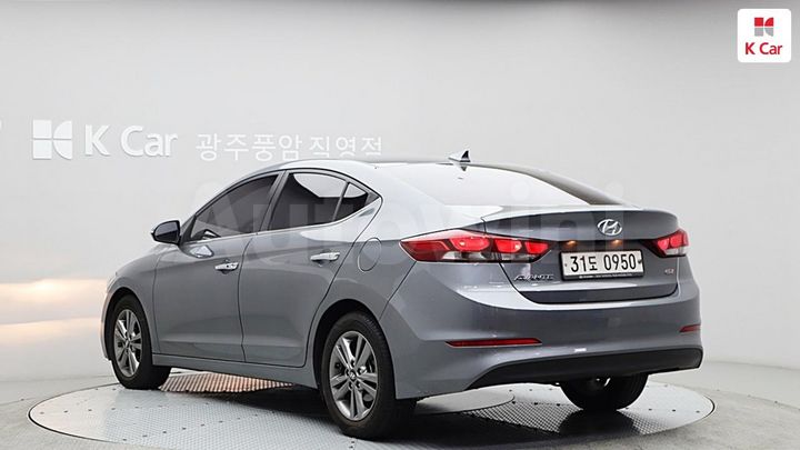 Hyundai Avante 2016 — 2
