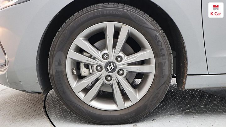 Hyundai Avante 2016 — 5