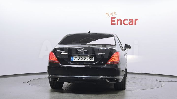 Genesis EQ900 2018 — 4