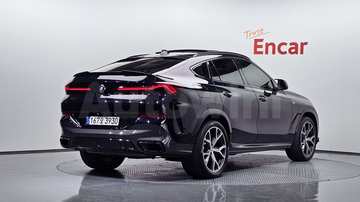 BMW X6 2020 — 2