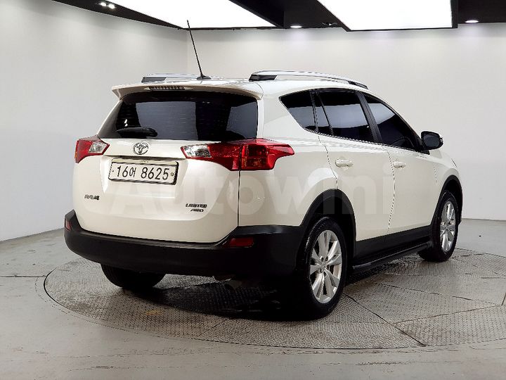 Toyota RAV4 2015 — 4