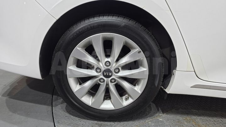 Kia K5 2016 — 5
