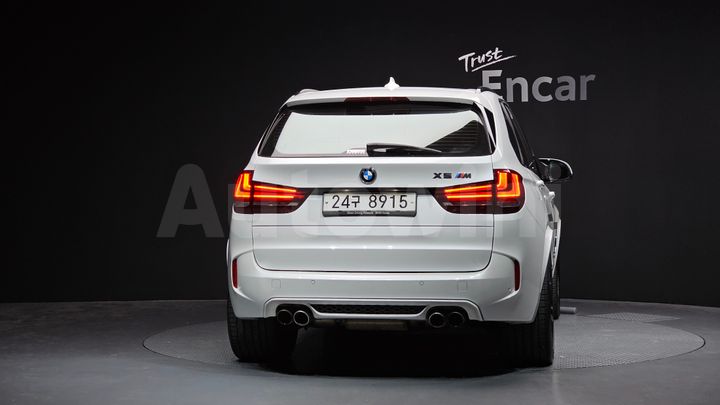 BMW X5M 2018 — 4