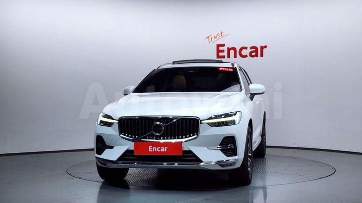 Volvo XC60 2024 — 2
