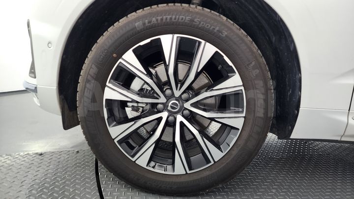 Volvo XC60 2024 — 4