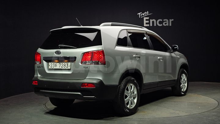 Kia Sorento 2010 — 2