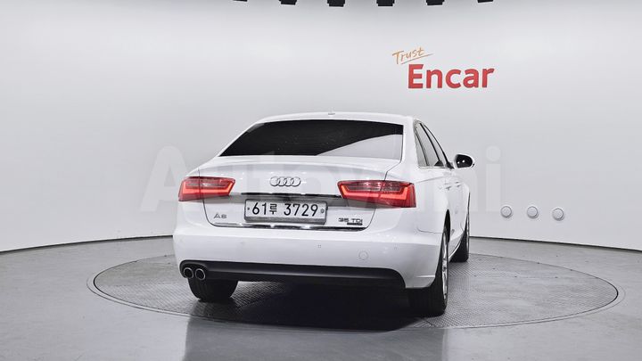 Audi A6 2015 — 4