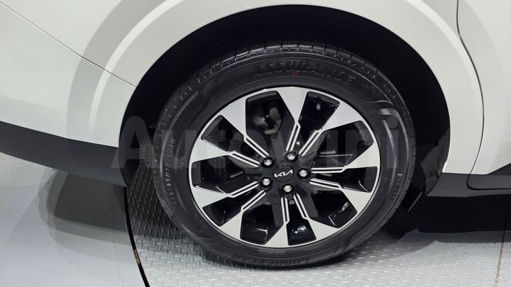 Kia Carnival 2022 — 4