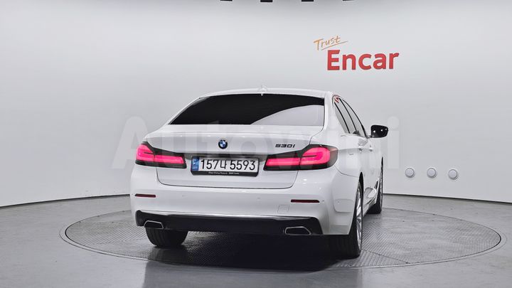 BMW 5 Series 2022 — 4