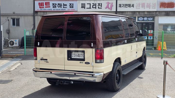 Ford E Series