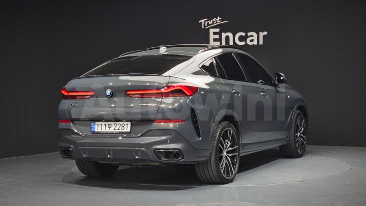 BMW X6 2022 — 2