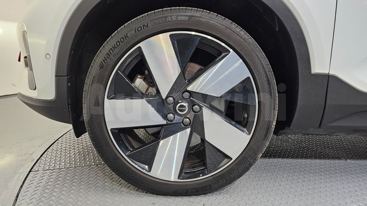 Volvo C40