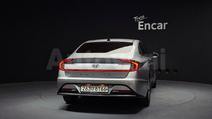 Hyundai Sonata 2021 — 4