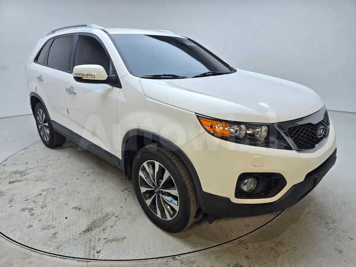 Kia Sorento 2010 — 3