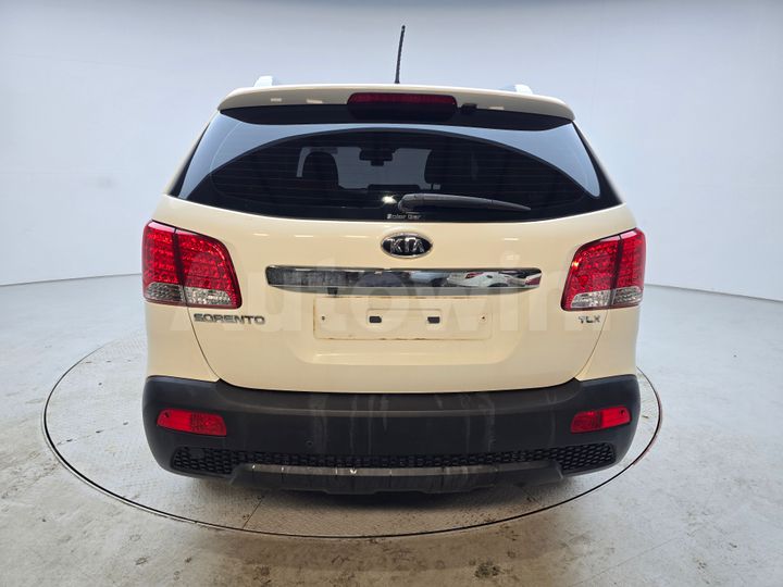 Kia Sorento 2010 — 5