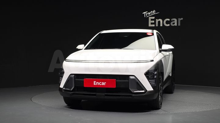 Hyundai Kona 2025 — 3