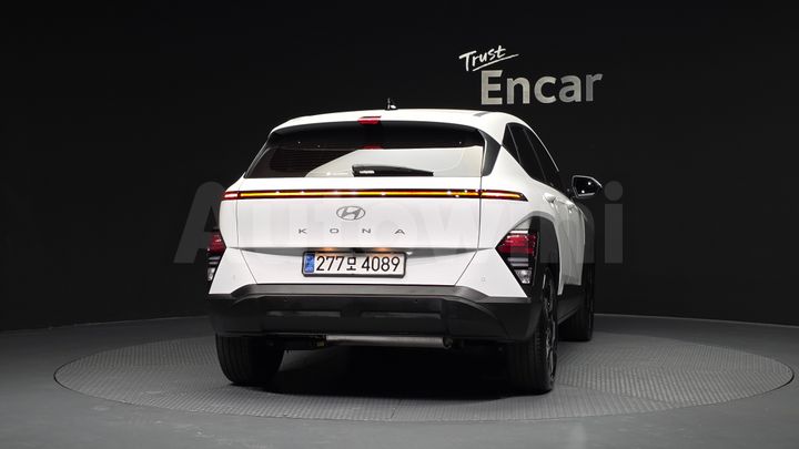 Hyundai Kona 2025 — 4