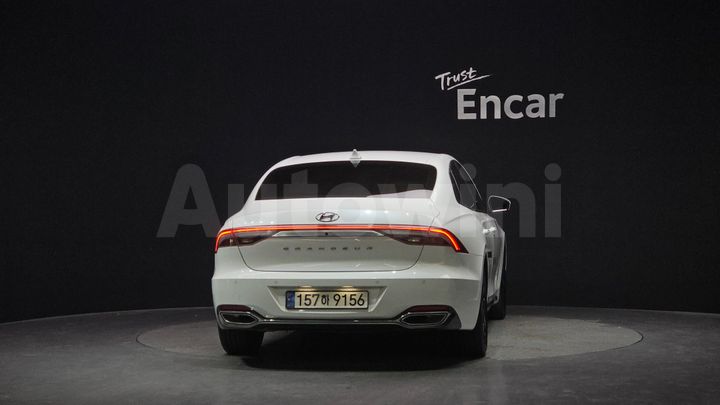 Hyundai Grandeur 2022 — 4
