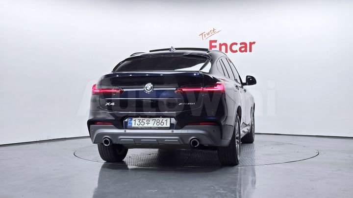 BMW X4 2021 — 4