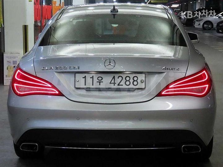 Mercedes Benz CLA Class