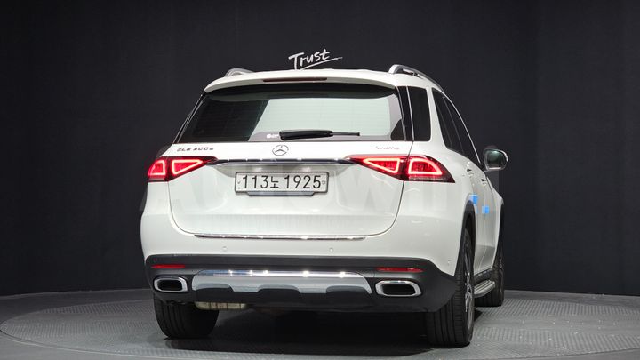 Mercedes Benz GLE Class 2019 — 4