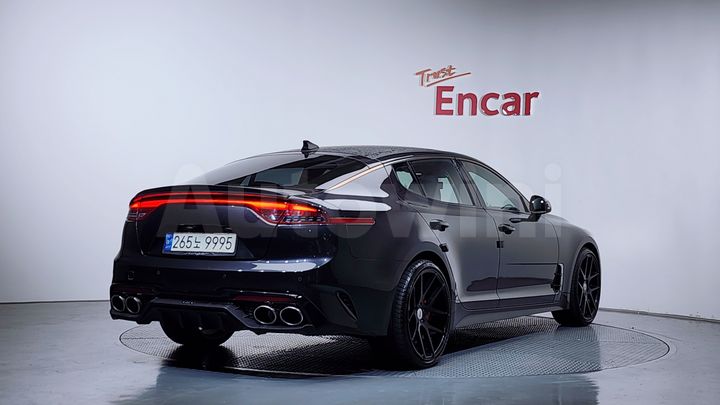 Kia Stinger 2018 — 2