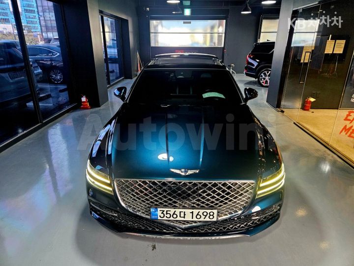 Genesis G80 2022 — 3