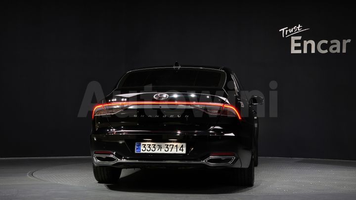 Hyundai Grandeur 2023 — 4