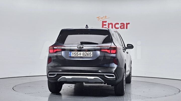 Kia Seltos 2022 — 4