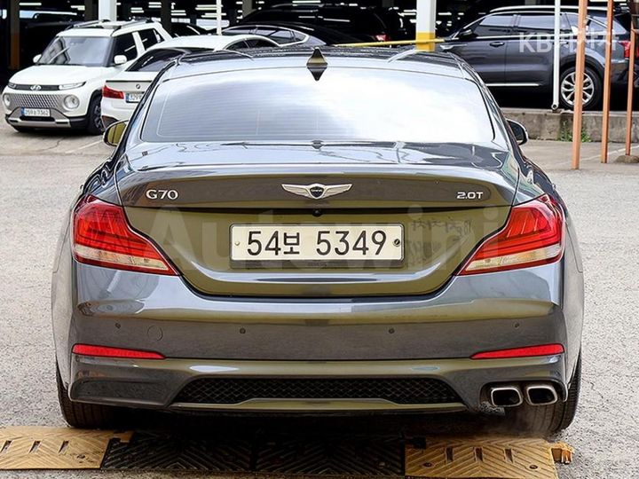 Genesis G70 2018 — 3