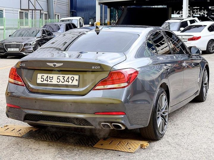 Genesis G70 2018 — 4