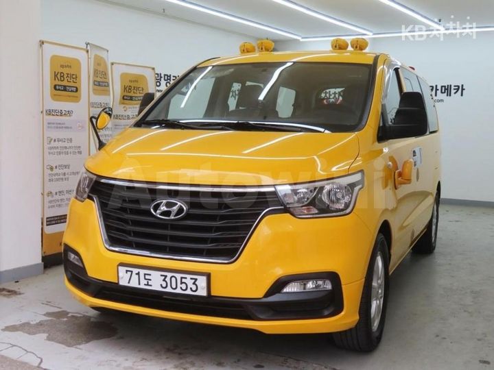 Hyundai Starex 2020 — 2