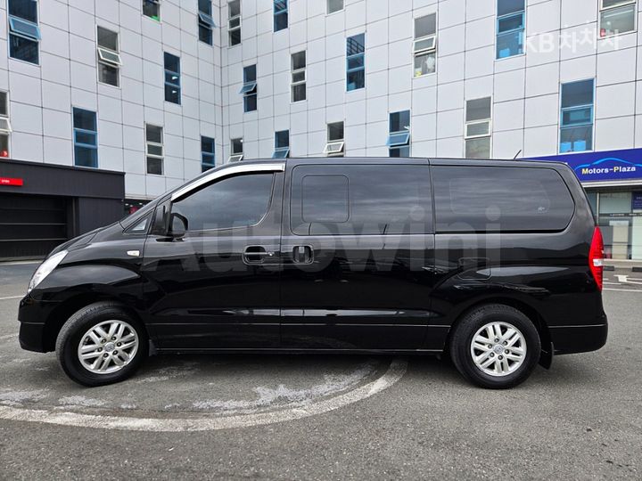 Hyundai Starex 2017 — 4