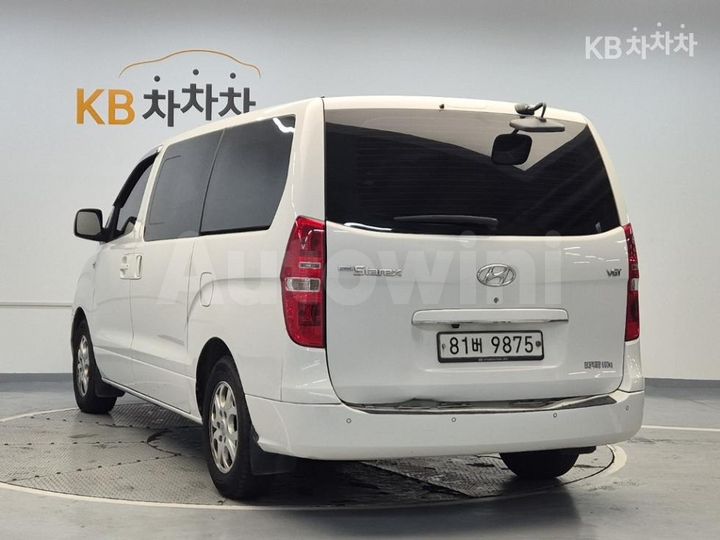 Hyundai Starex 2014 — 2