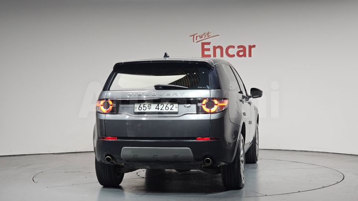 Land Rover Discovery Sport 2019 — 4