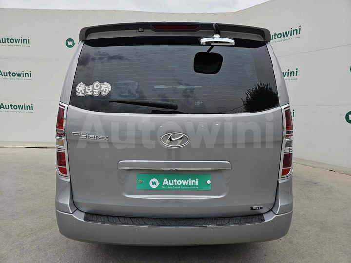 Hyundai Starex 2011 — 4
