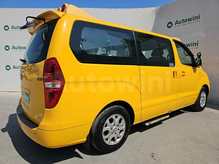 Hyundai Starex 2013 — 5